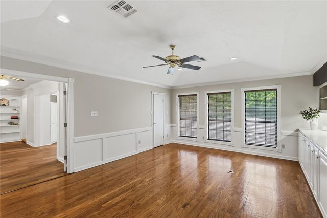 2801 Briar Grove Circle, Bryan, TX 77802