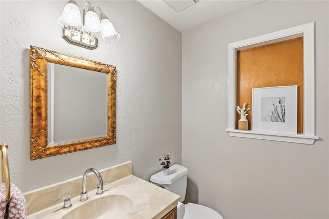 2801 Briar Grove Circle, Bryan, TX 77802