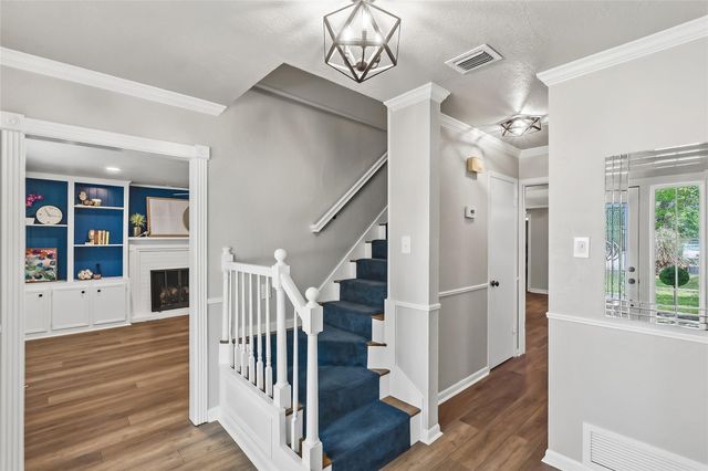 2801 Briar Grove Circle, Bryan, TX 77802