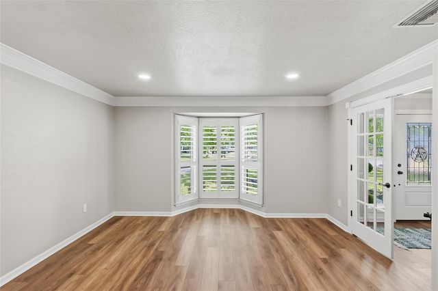 2801 Briar Grove Circle, Bryan, TX 77802