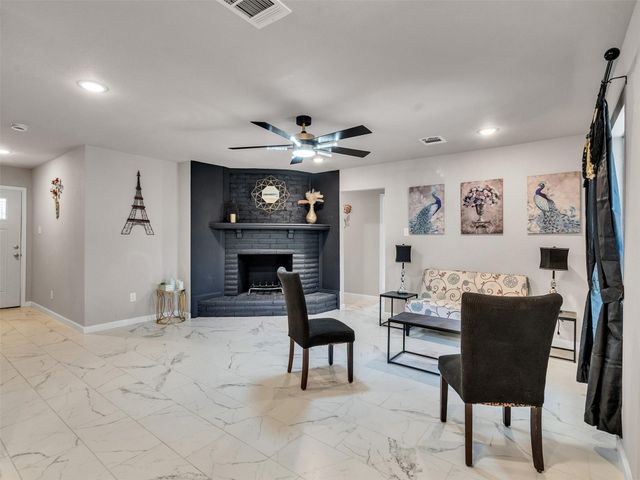 15123 Kaler Road, Houston, TX 77060