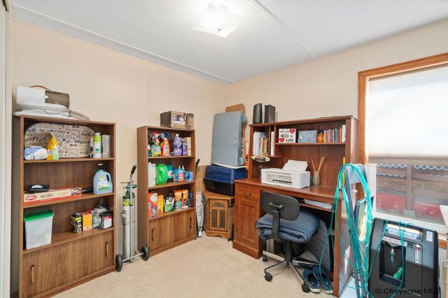 318 SOUTH FORK RD, Cheyenne, WY 82007