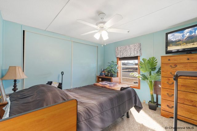 318 SOUTH FORK RD, Cheyenne, WY 82007