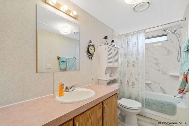 318 SOUTH FORK RD, Cheyenne, WY 82007