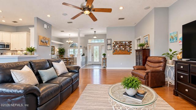 809 PINE MOSS Road, Jacksonville, FL 32218