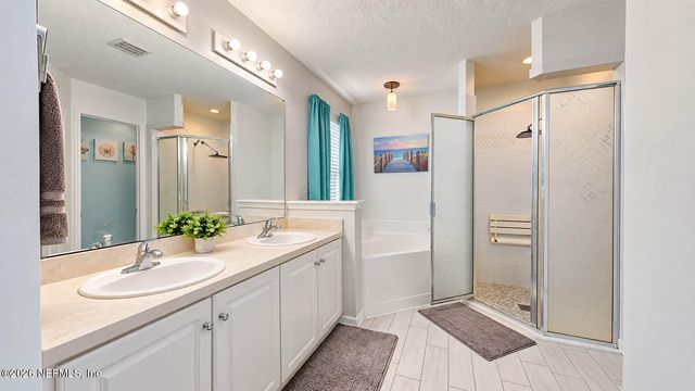 809 PINE MOSS Road, Jacksonville, FL 32218