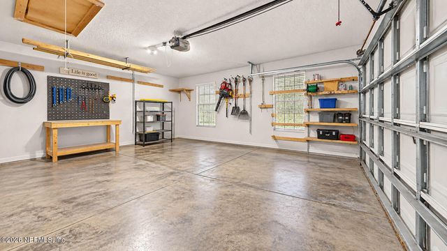 809 PINE MOSS Road, Jacksonville, FL 32218