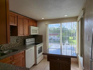 4154 Inverrary Drive 302, Lauderhill, FL 33319