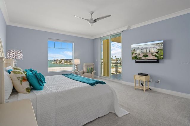 650 COLLANY 405, Tierra Verde, FL 33715