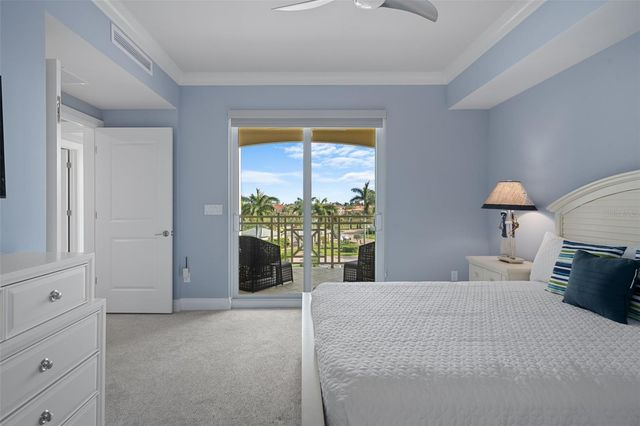 650 COLLANY 405, Tierra Verde, FL 33715