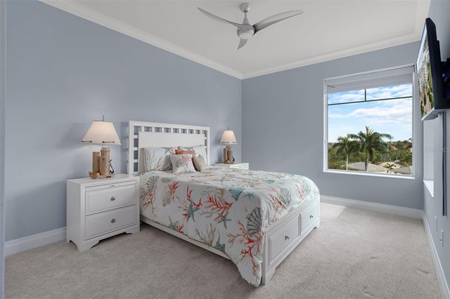 650 COLLANY 405, Tierra Verde, FL 33715