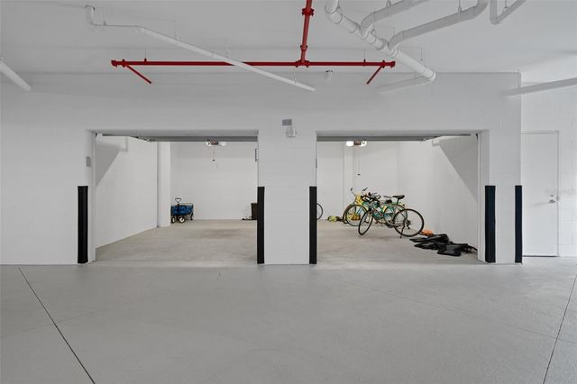 650 COLLANY 405, Tierra Verde, FL 33715