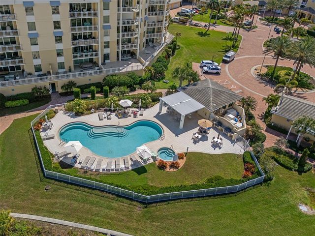 650 COLLANY 405, Tierra Verde, FL 33715