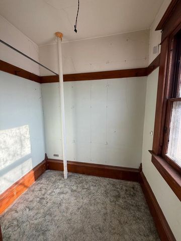 202 E GARFIELD AVENUE, Marion, WI 54950