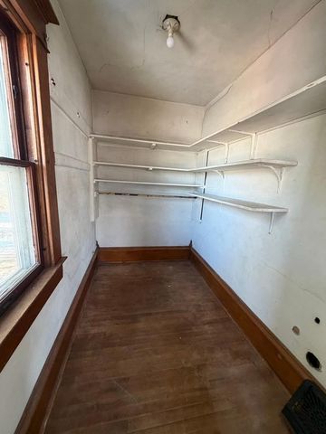 202 E GARFIELD AVENUE, Marion, WI 54950