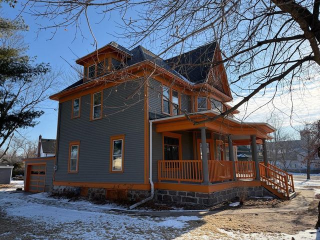 202 E GARFIELD AVENUE, Marion, WI 54950