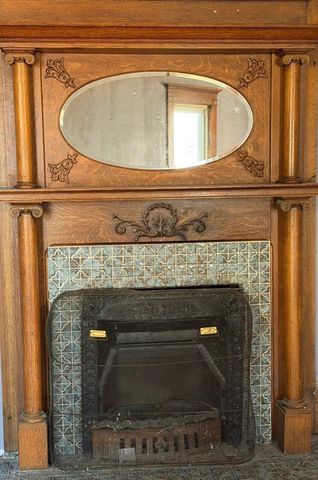 202 E GARFIELD AVENUE, Marion, WI 54950