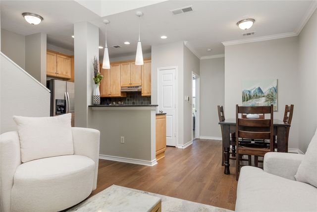 2104 Azure Pointe, Richardson, TX 75080