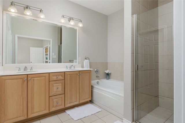 2104 Azure Pointe, Richardson, TX 75080