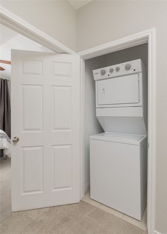 2104 Azure Pointe, Richardson, TX 75080