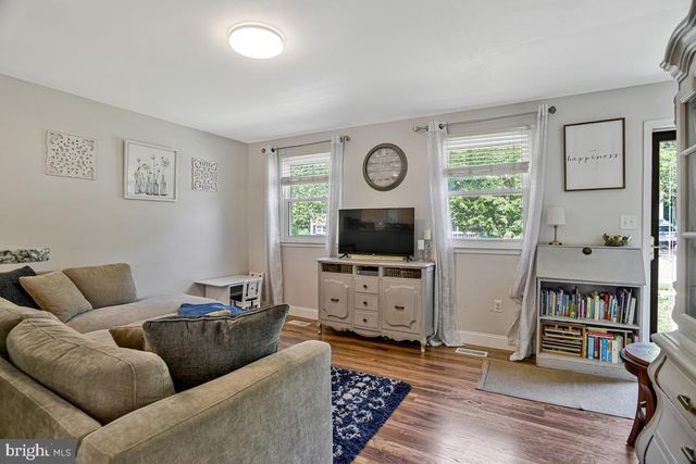 1817 DANIA DR, Fort Washington, MD 20744