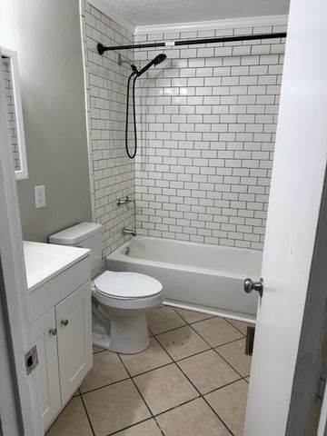 937 5th Avenue, Frankfort, KY 40601