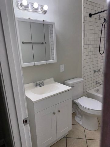 937 5th Avenue, Frankfort, KY 40601