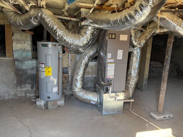 937 5th Avenue, Frankfort, KY 40601