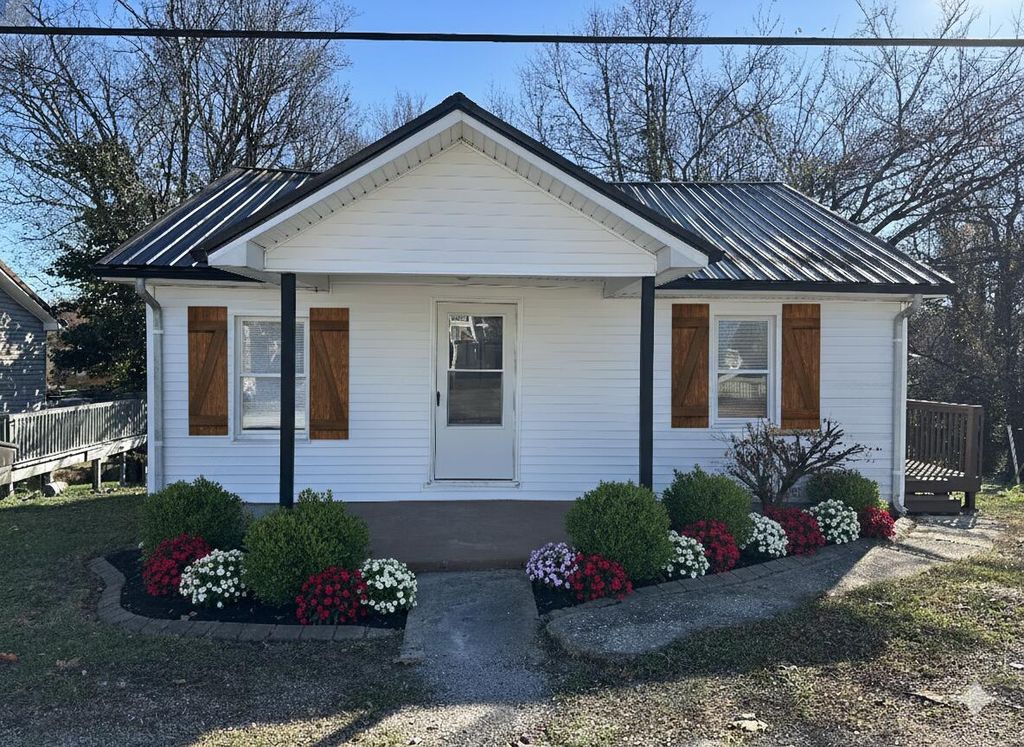 937 5th Avenue, Frankfort, KY 40601