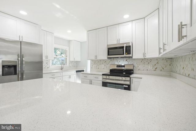 11309 CHERRY HILL RD, Beltsville, MD 20705