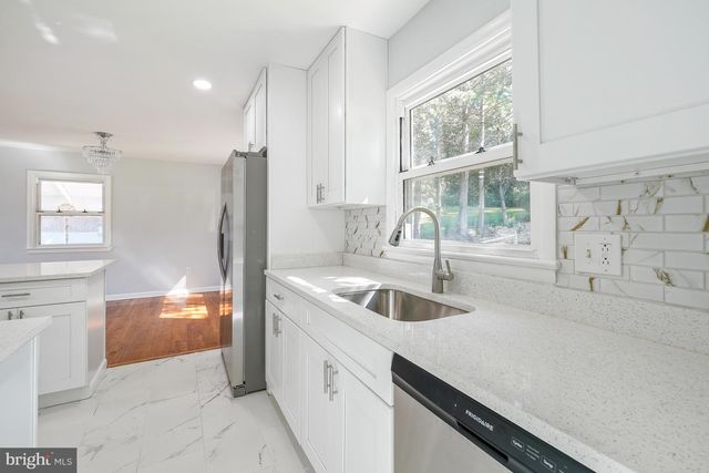 11309 CHERRY HILL RD, Beltsville, MD 20705