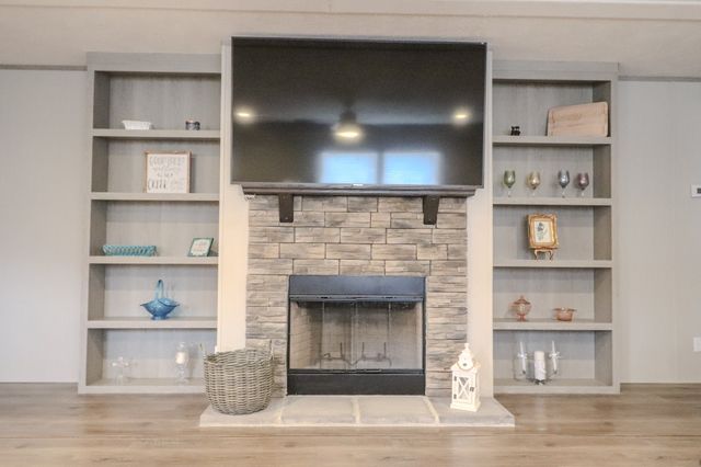 186 Aggie Perry Rd, Bethpage, TN 37022