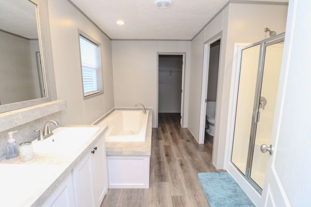 186 Aggie Perry Rd, Bethpage, TN 37022