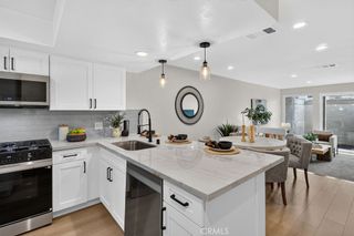 2220 E Chapman 9, Fullerton, CA 92831