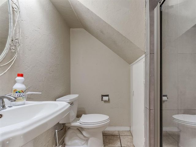 7404 NW 27th Street, Bethany, OK 73008