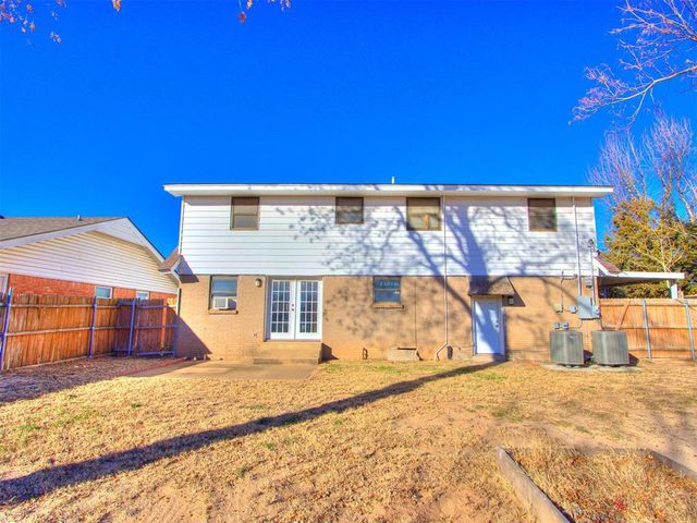 7404 NW 27th Street, Bethany, OK 73008