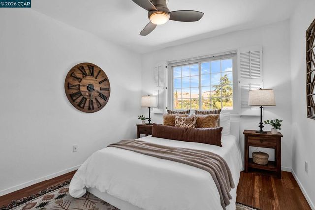 33 El Molino Dr, Clayton, CA 94517