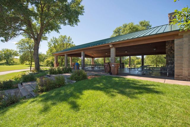 1615 Legacy Parkway E 1011, Maplewood, MN 55109