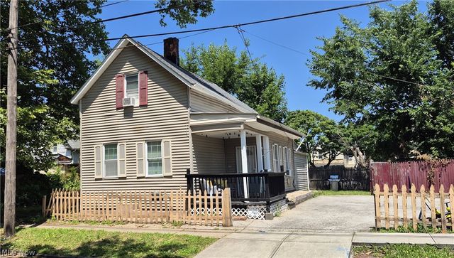 3026 Erin Avenue, Cleveland, OH 44113