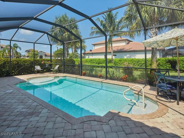 4613 Abaca CIR, Naples, FL 34119