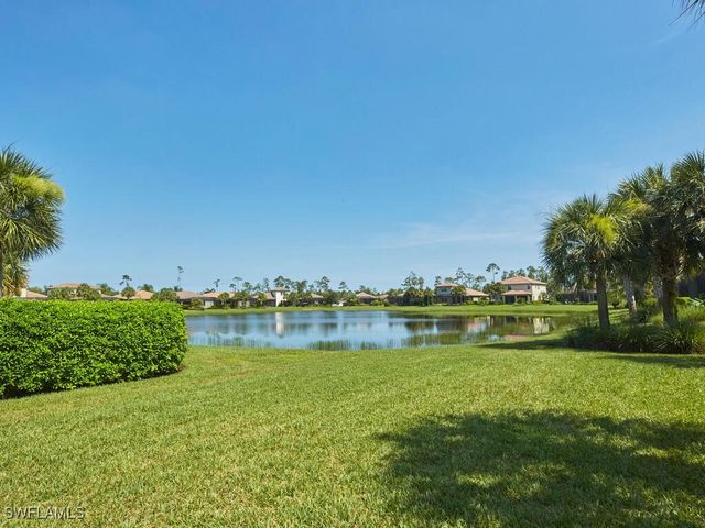 4613 Abaca CIR, Naples, FL 34119