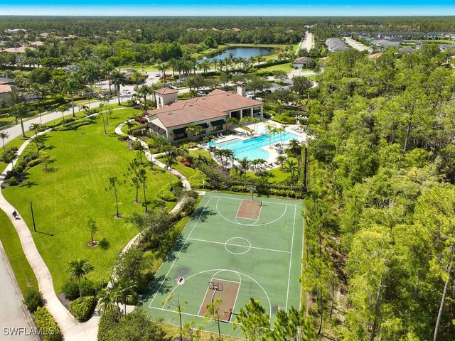 4613 Abaca CIR, Naples, FL 34119