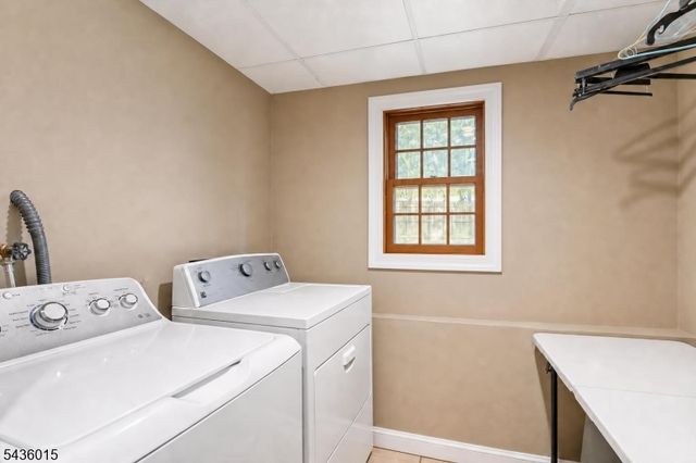 12 River Rd, Jefferson Twp., NJ 07438