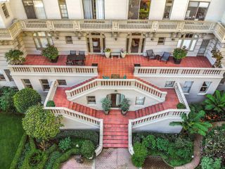 200 Lakeside Dr 401, Oakland, CA 94612