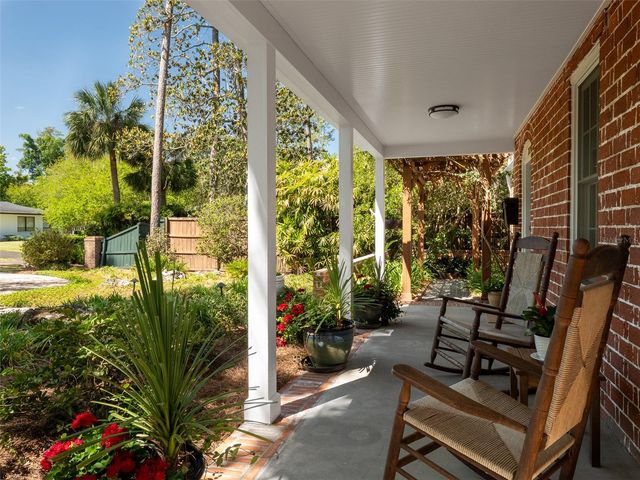 2236 NW 7TH LANE, Gainesville, FL 32603