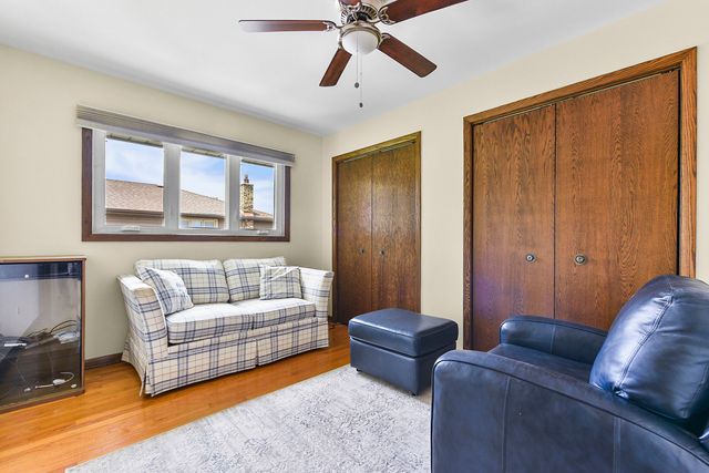 7561 Ponderosa Court, Orland Park, IL 60462