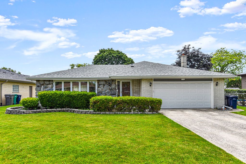 7561 Ponderosa Court, Orland Park, IL 60462