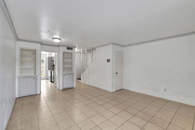 7938 Leonora Street B19, Houston, TX 77061