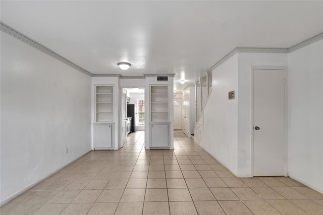 7938 Leonora Street B19, Houston, TX 77061