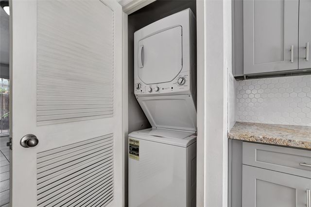 7938 Leonora Street B19, Houston, TX 77061